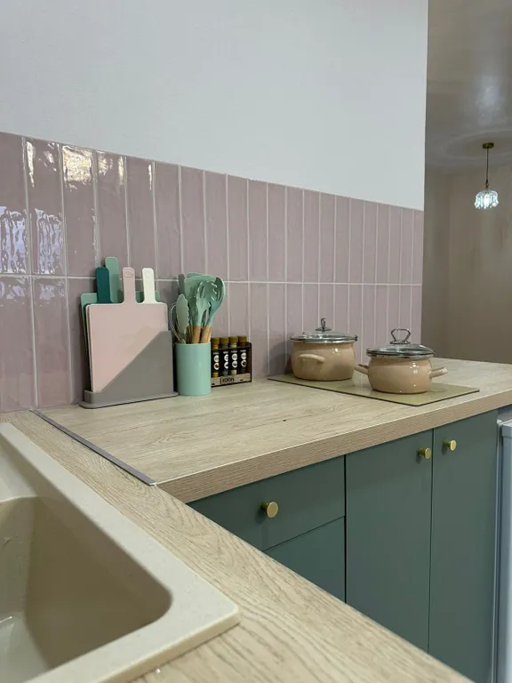 Уютная и красивая  квартира  «цветочный луг»!