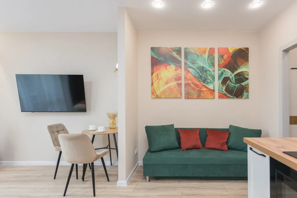 Уютная студия с дизайнерским ремонтом