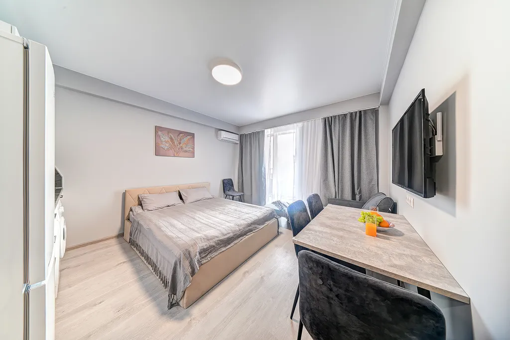 Студия у пляжа с видом на море