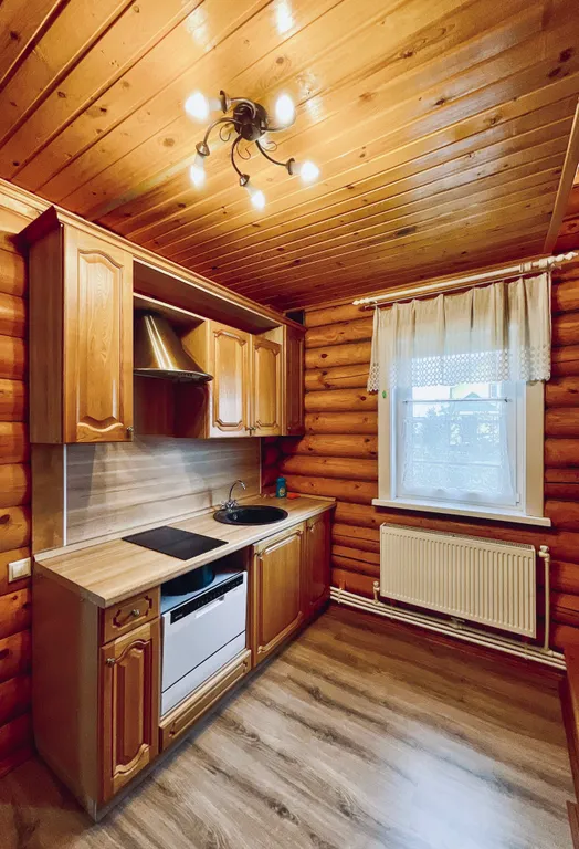 Тёплый и уютный дом Теремок