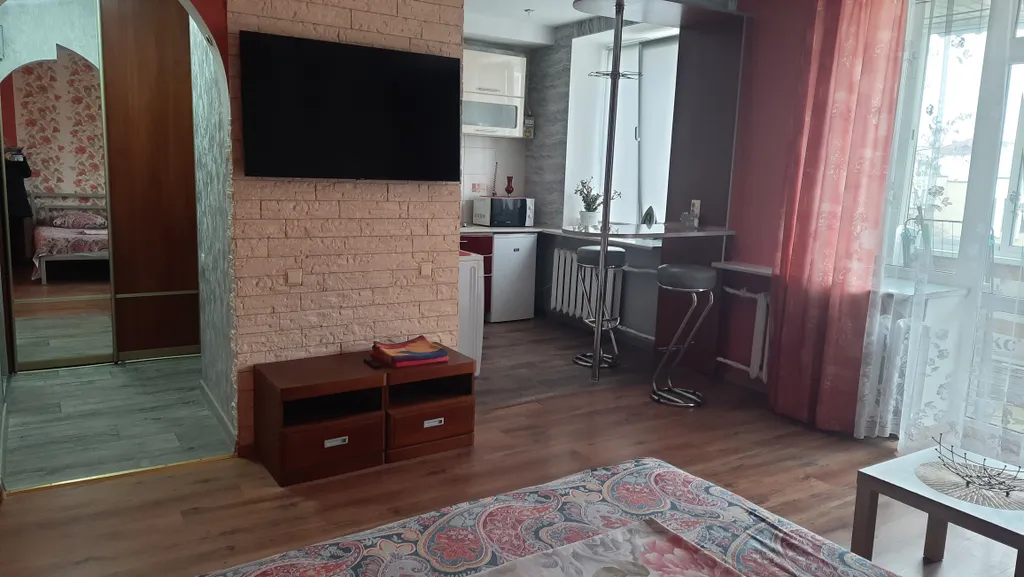 Квартира-студия на площади Звездочет