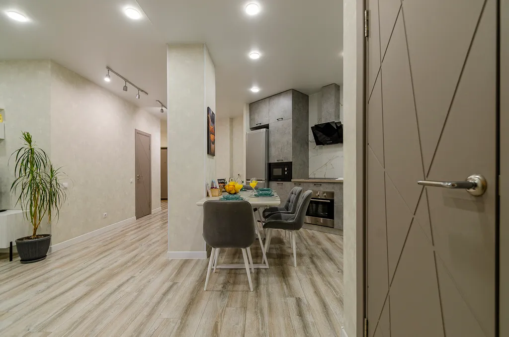 Современная 2 комнатная квартира в самом сердце города на берегу Волги