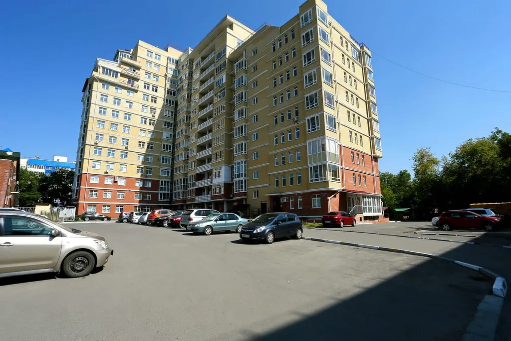 Квартира Чистая квартира в новом доме — Омск