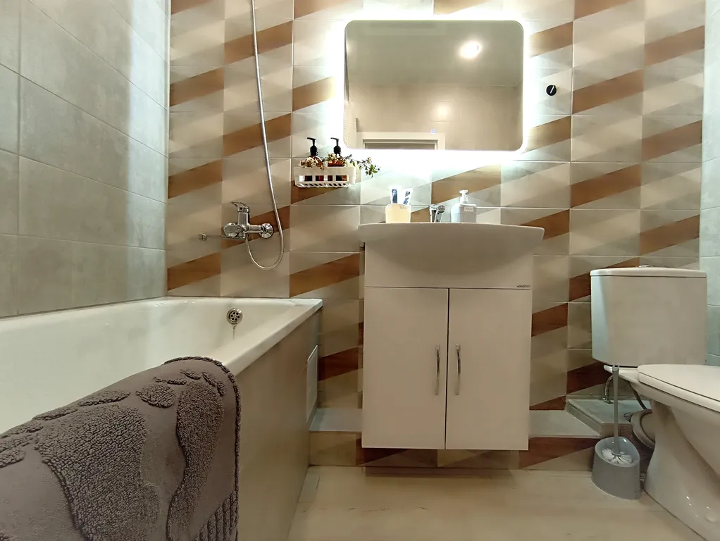 Апартаменты "Ласточкино гнездо" на 18 этаже в красивым видом