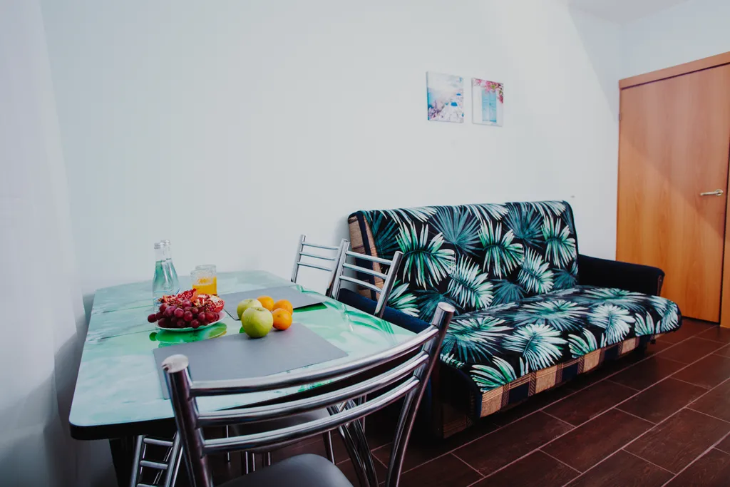 Светлая, чистая квартира на Парнасе