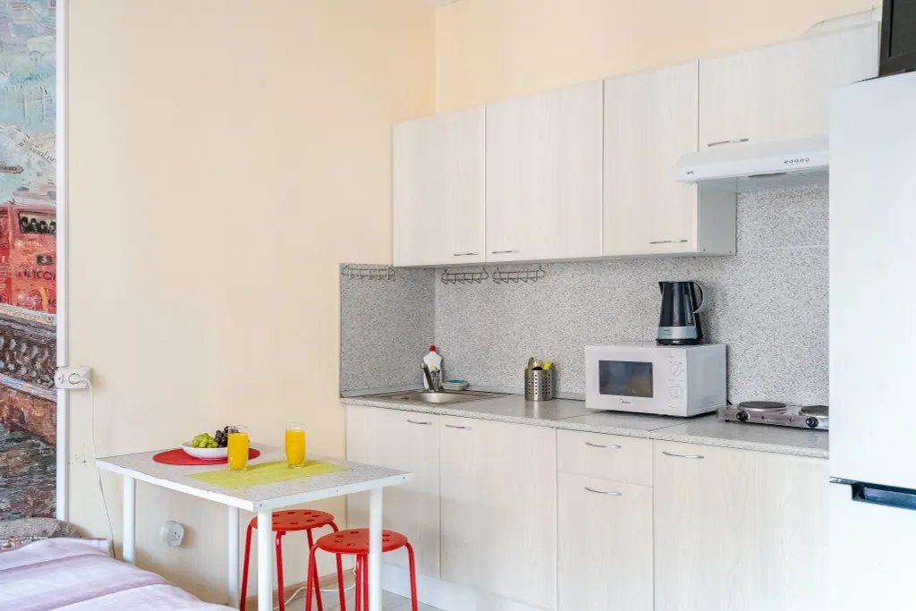 Английская студия у метро