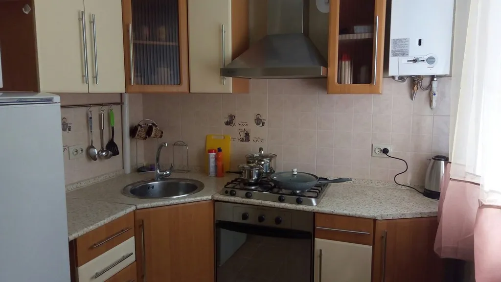 Двухкомнатная квартира с 3 раздельными местами — аренда посуточно в Калуга