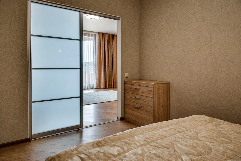 Две спальни и гостиная, вид на море