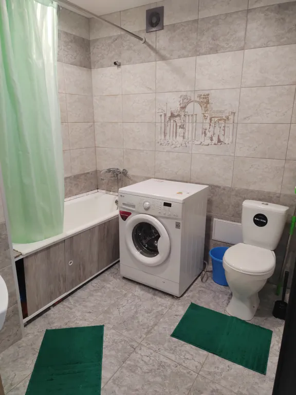 Уютная трёхкомнатная квартира в центре