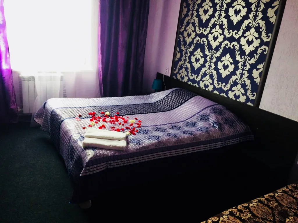 Котедж с баней и бассейном