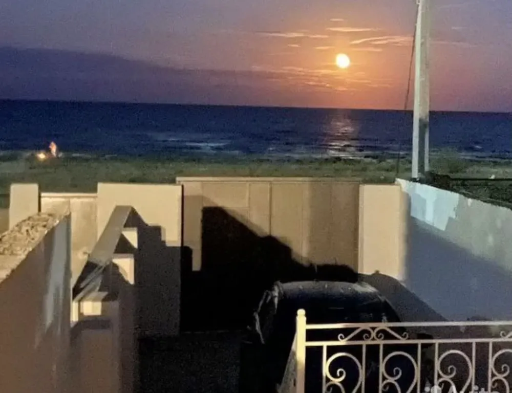 Домик у моря