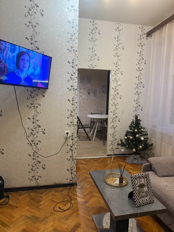 Маленький домик-квартира с отдельным входом в центре города