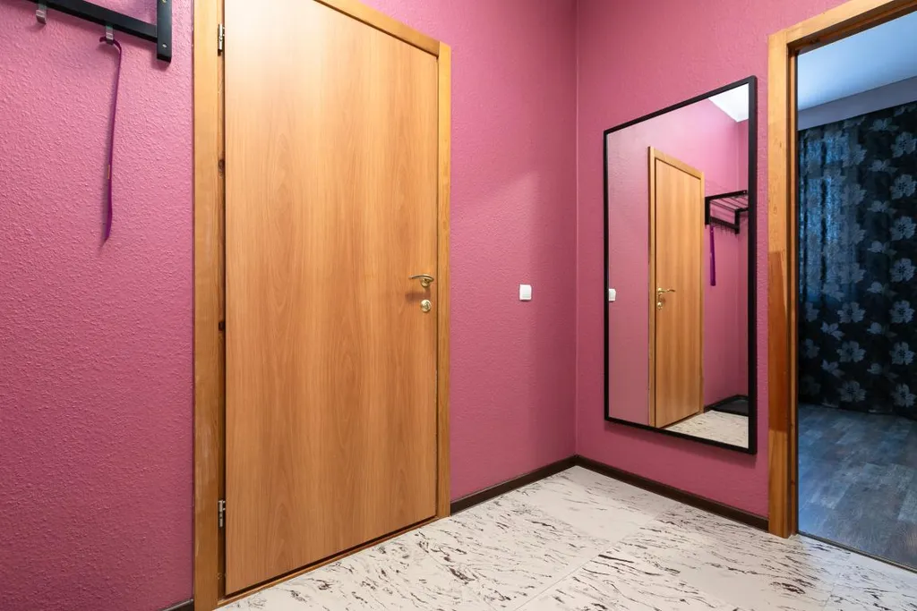 Квартира Квартира Евродвушка рядом с ТЦ Мегаполис и Южным Автовокзалом — Екатеринбург