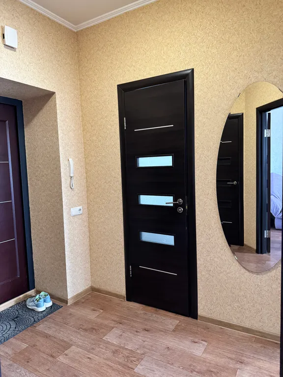 Омск Кировский у ТЦ Мега