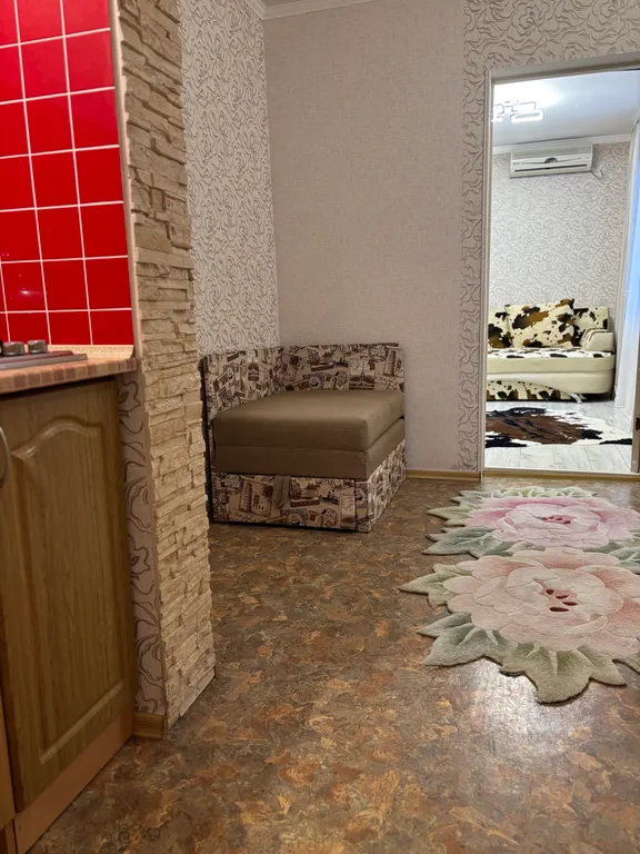 Домик с беседкой