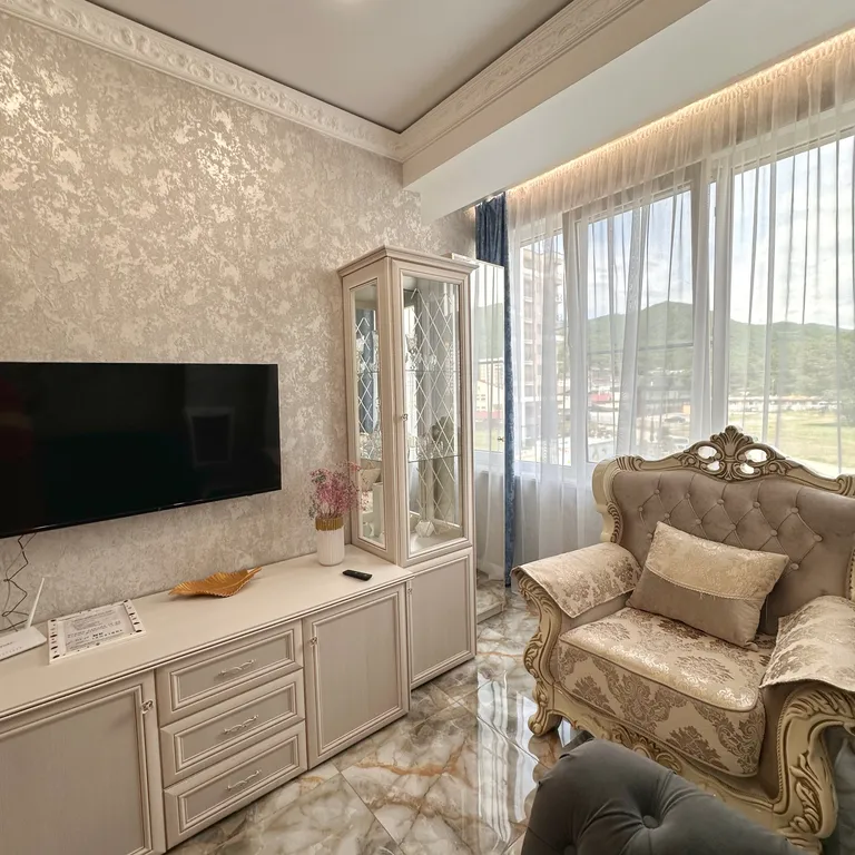 Квартира Квартира Золотой Люкс
Двушка 2холодильника 2дивана и кровать — Лазаревское