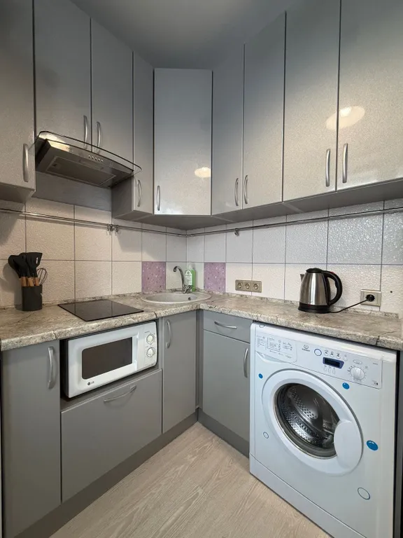 Уважаемые гости, квартира находится в районе мебельной фабрики