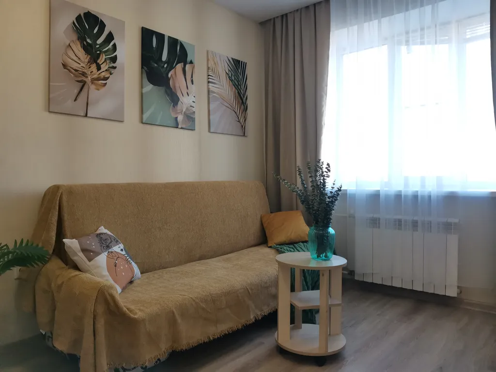 Уютная квартира рядом с коне заводом, вдали от городской суеты