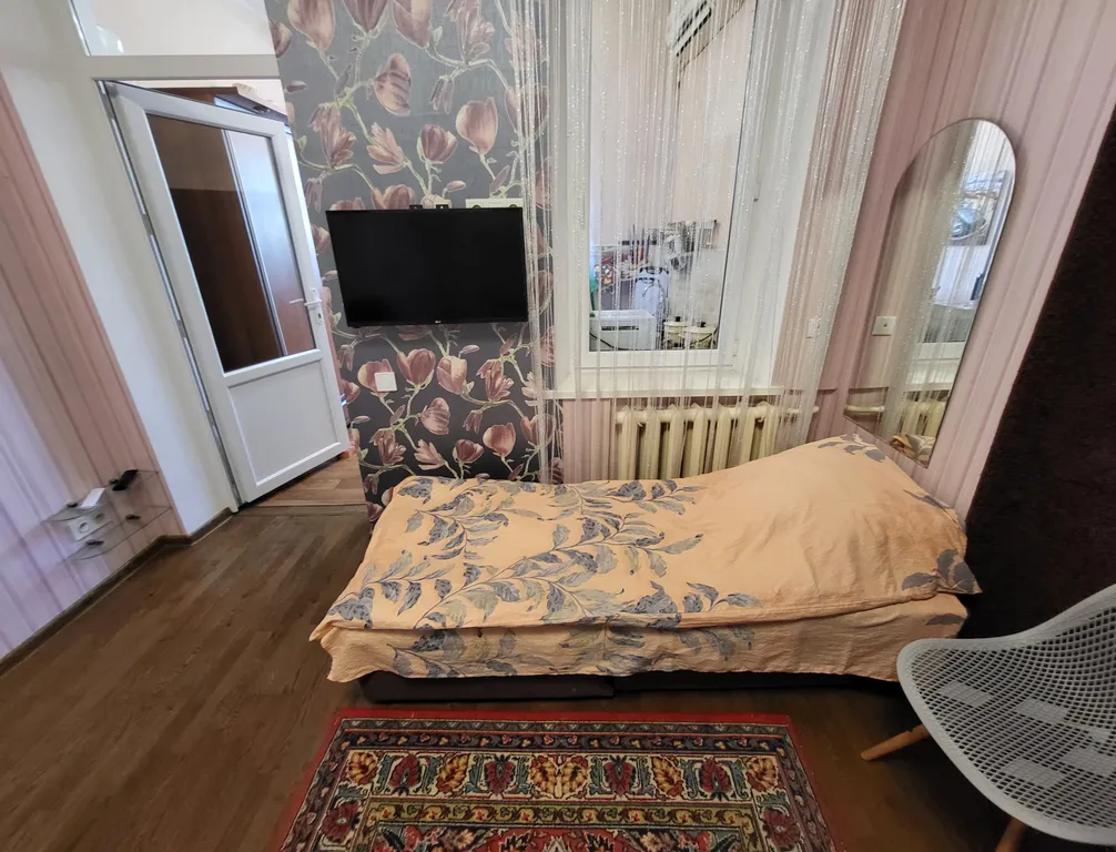 Уютная квартира, в 150 метрах от Массандровского пляжа — аренда посуточно в Ялта