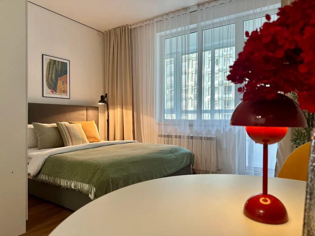 Квартира Студия Матисс рядом с Арбатом — аренда посуточно в Алматы