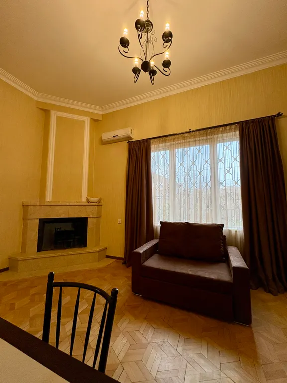 3-комнатная Квартира — аренда посуточно в Тбилиси