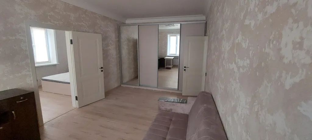 Квартира для любителей вечерних прогулок по площади и парку — аренда посуточно в Каспийск