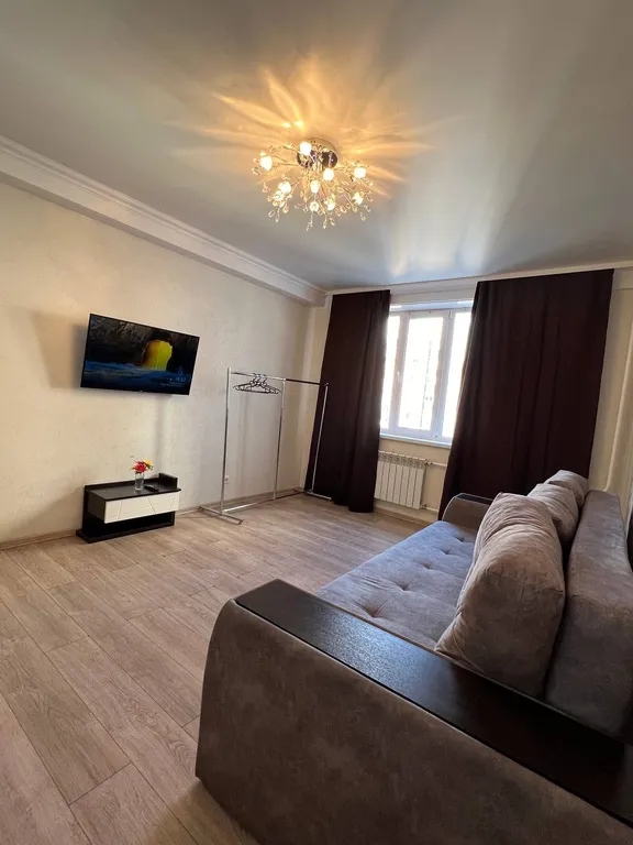 Квартира с красивым видом из окна и новым ремонтом