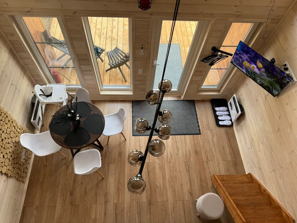 Уютный дом в стиле Барнхаус с чаном у леса, у нас есть баня.