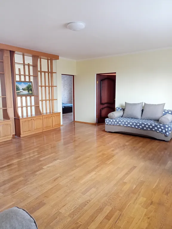 7-комнатный Дом