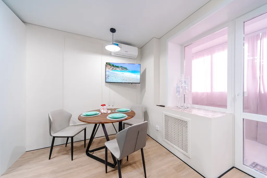 Чистая уютная студия в центре, заселение до 23-00