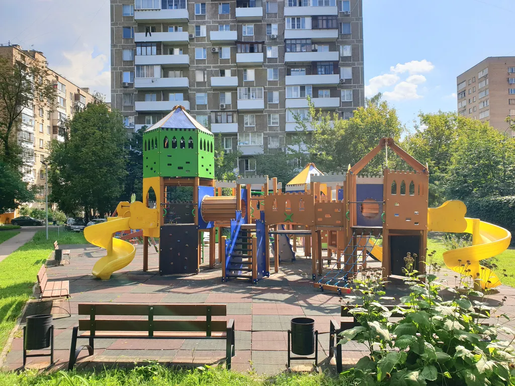 Квартира Уютная квартира рядом с метро ВДНХ в зелёном дворе с парковкой — Москва