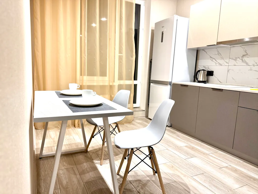 Видовая квартира в 10 минутах от центра города, рядом с метро