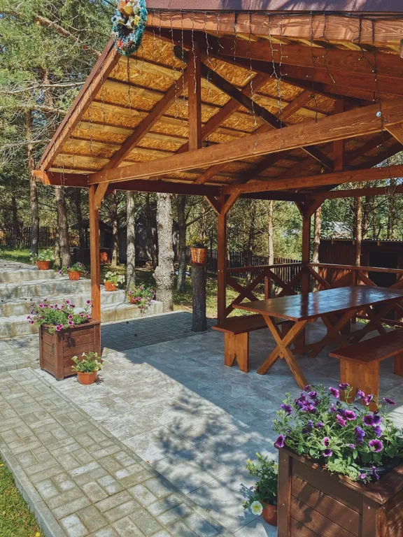 Гурница Хауз - уединенный дом на берегу озера