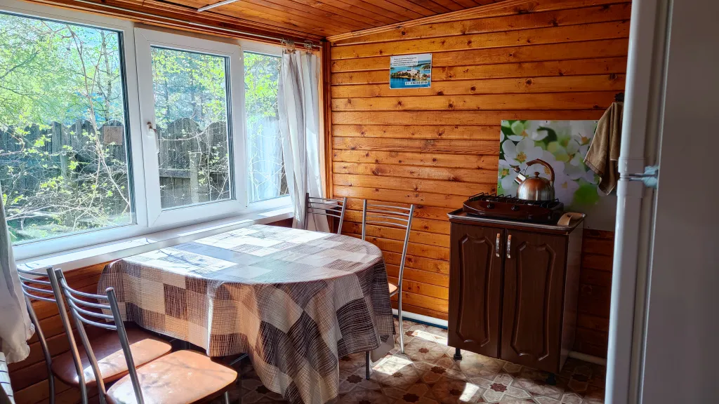 Коттедж Дом в турбазе Чайка, у озера в сосновом бору - Селигерский край — Турбаза Чайка