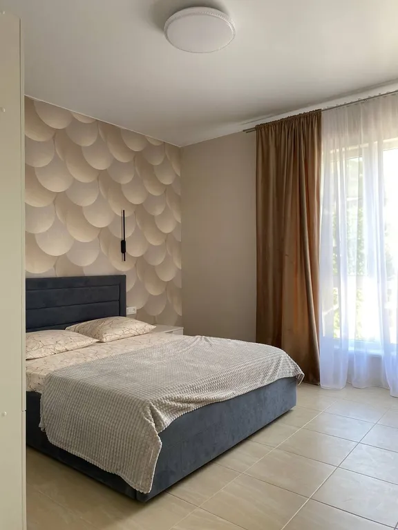 Коттедж Второй этаж двухэтажного дома, с отдельным входом и общим двором — аренда посуточно в Новый Свет