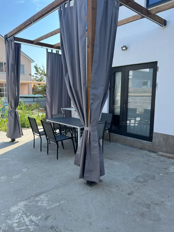 Уютный дом у моря — всего в пяти минутах пешком от пляжа