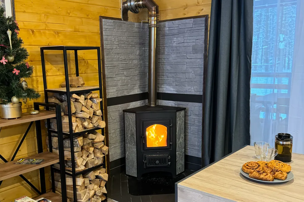 Домик у леса