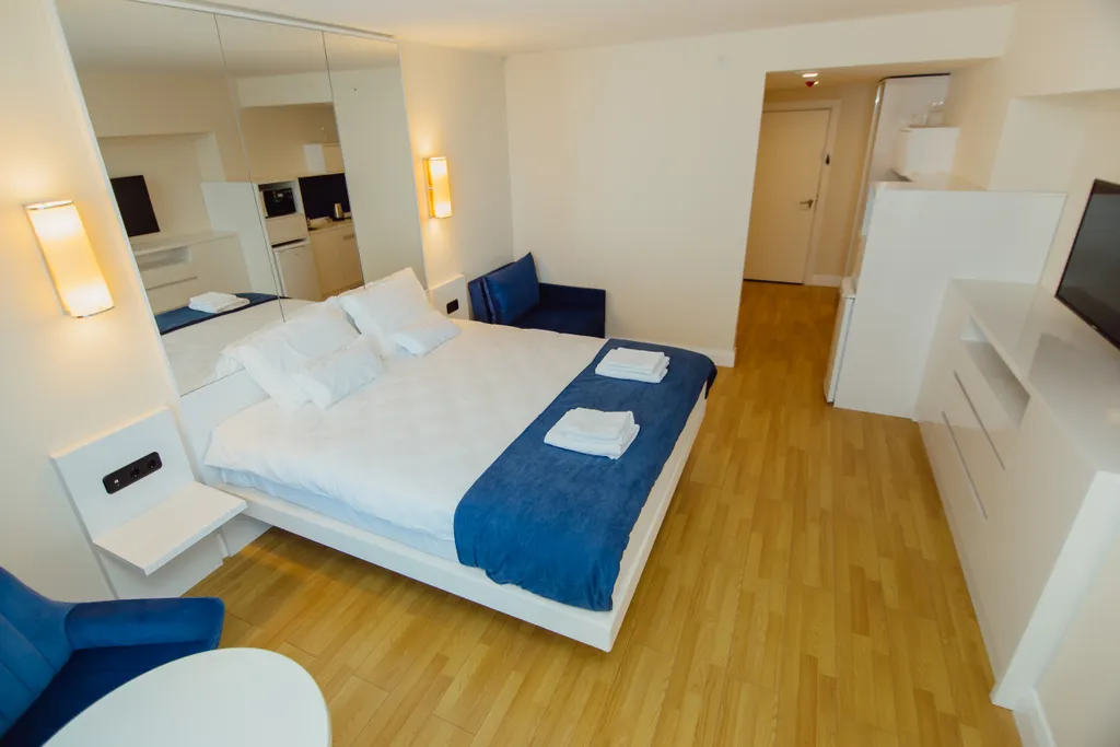 Апартаменты с видом на море, первая линия