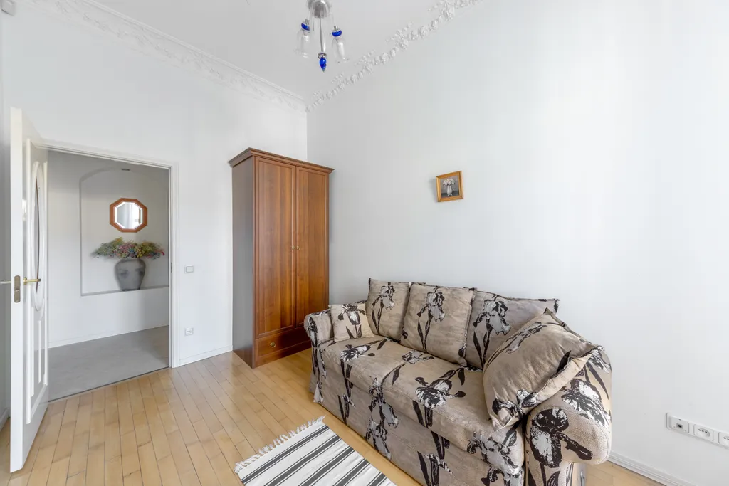 Квартира 3-комнатная Квартира — Санкт-Петербург