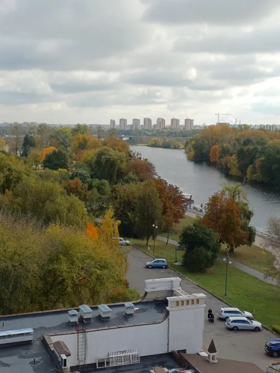 Уютная квартира в центре города с видом на реку