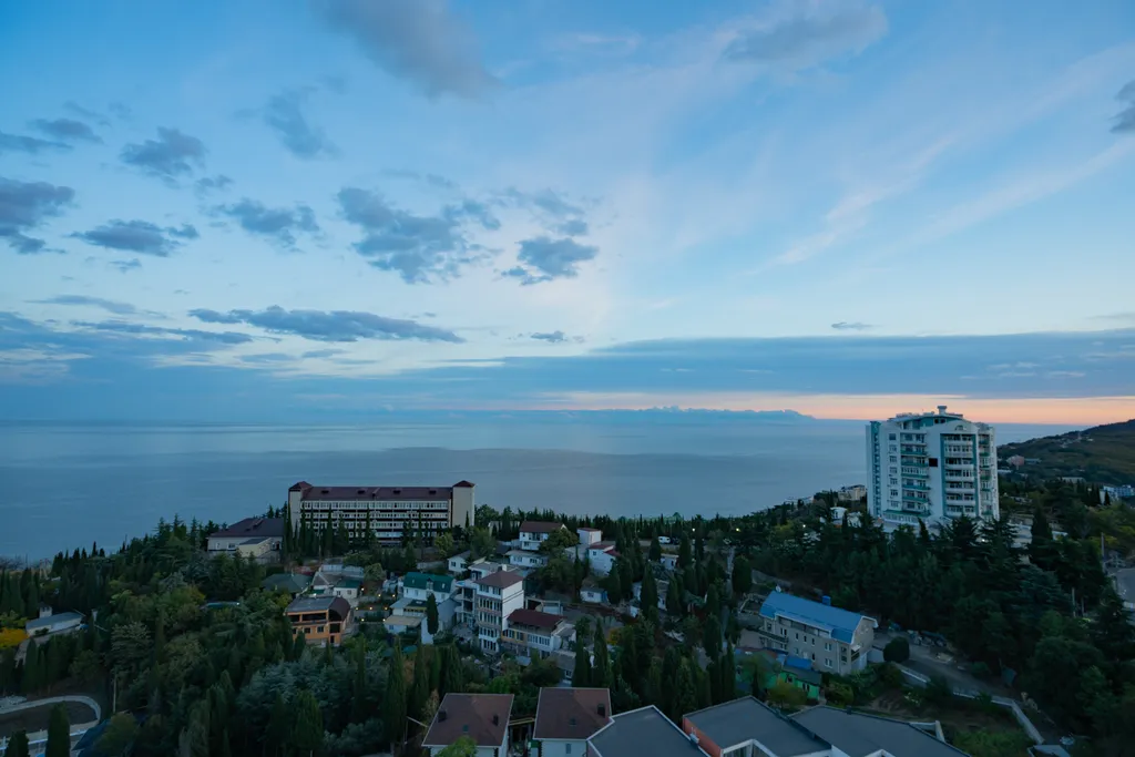 Дизайнерские апартаменты LS-LUX-ORANGE в ЖК Крымская Резиденция