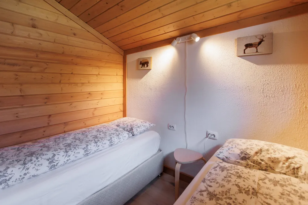 4-комнатный Дом