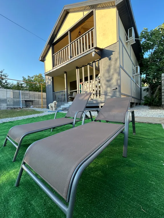 Коттедж с видом на море и горы