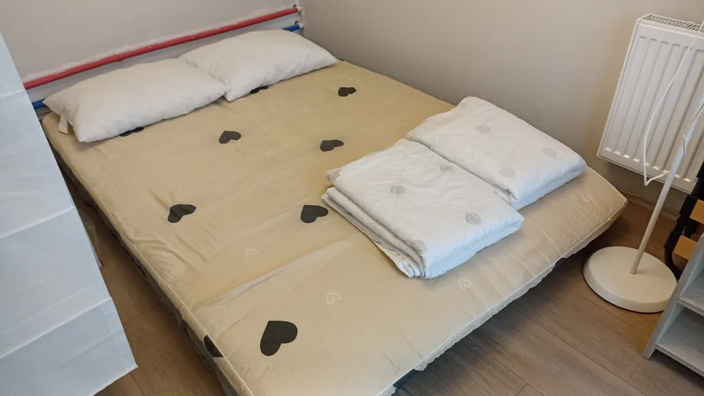 Квартира с панорамным видом на лес в центре города