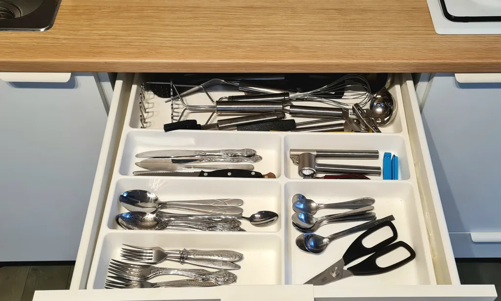 Домик у озера рядом с Москвой