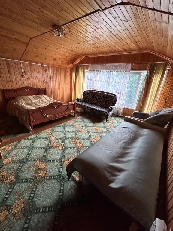 Большой уютный дом