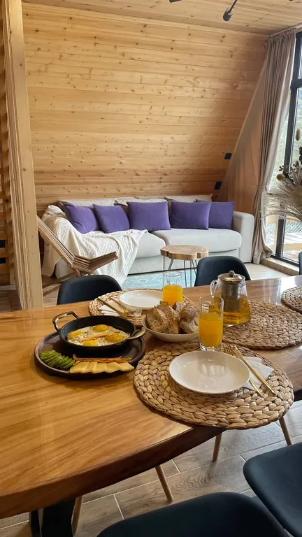 Дом с видом на горы