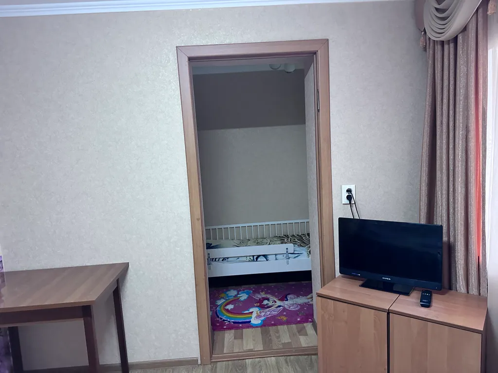 Коттедж Двухкомнатный дом с бассейном на территории — Анапа