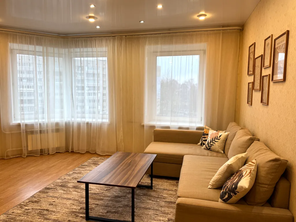 Квартира 3-комнатные просторные апартаменты Апарт-Комфорт для семьи — Ярославль