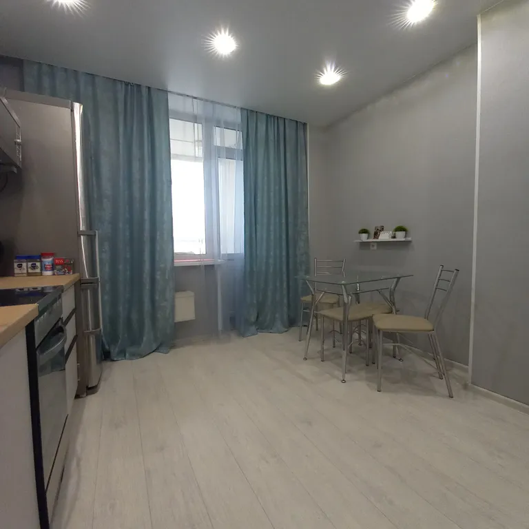 Квартира Отличная квартира с видом на ТРЦ Планета — Красноярск